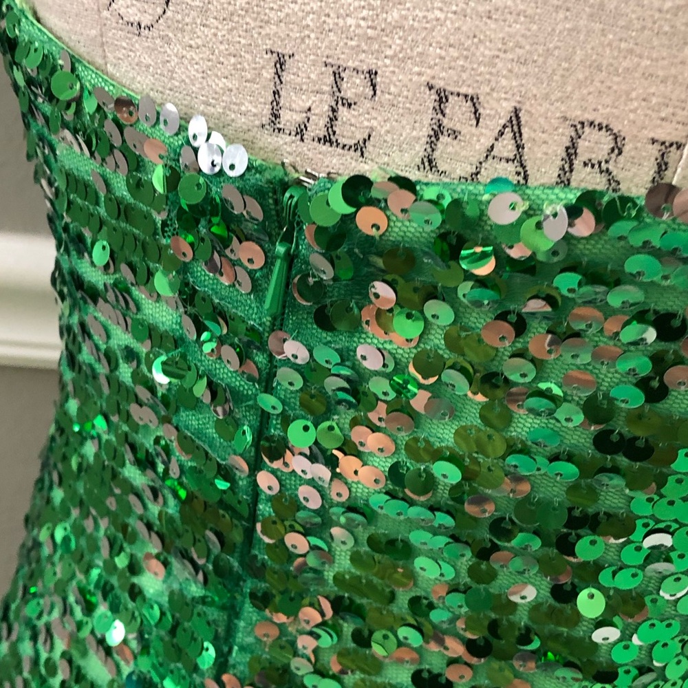 NEW TONY BOWLS LIMITED SZ 8 GREEN SEQUIN TULLE MERMAID FORMAL EVENING GOWN - Picture 11 of 14